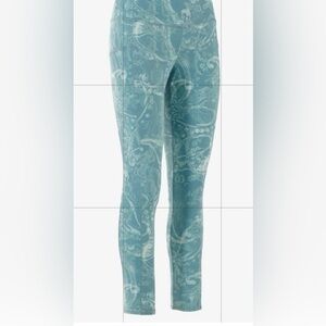 👗Chico's Zenergy Aqua Floral Leggings